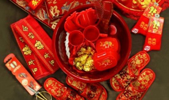 结婚红盆谁来拿