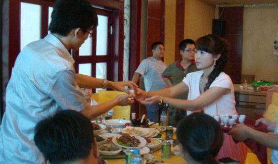 订婚需要改口吗