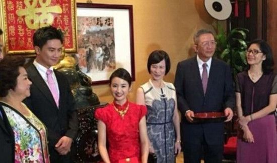 订婚需要改口吗