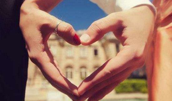 订婚需要买什么