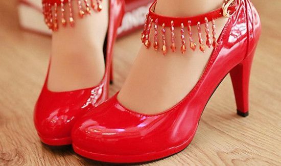 结婚穿几厘米高跟鞋