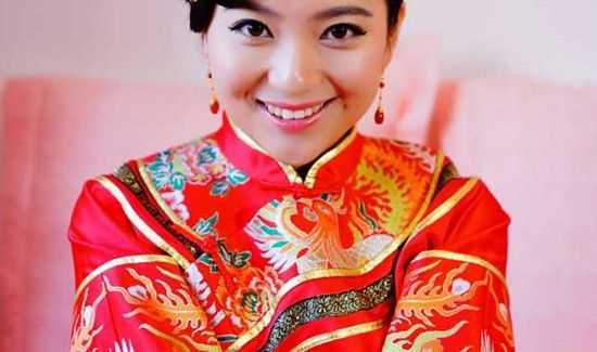 结婚穿几天红色的衣服