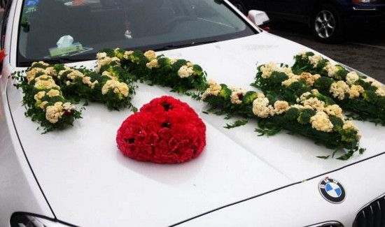 婚礼用什么颜色的车子