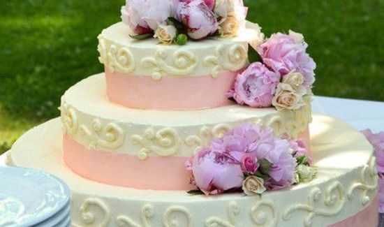 结婚切蛋糕用什么样的蛋糕