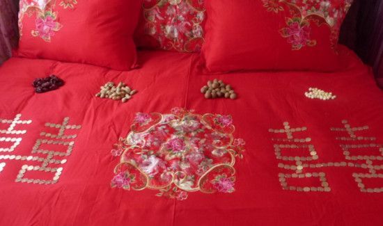 结婚压床男孩什么讲究