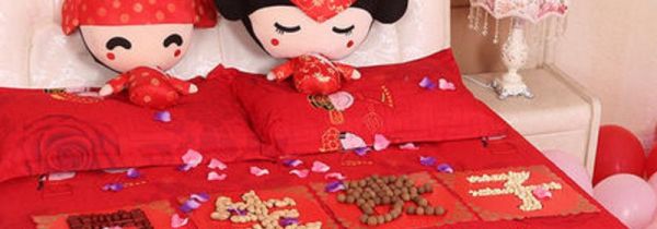 结婚压床娃娃是男方买还是女方买