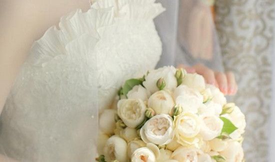 结婚手捧花一般多少朵