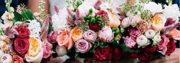 结婚手捧花是自己买吗