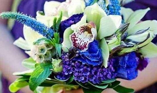 结婚手捧花能丢掉吗?