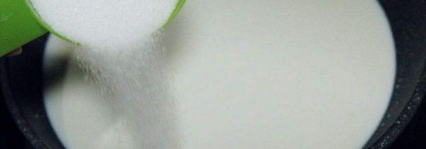 炼乳和炼奶的区别是什么