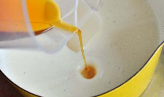 炼乳能打发成奶油吗