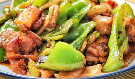 回锅肉能和什么菜炒