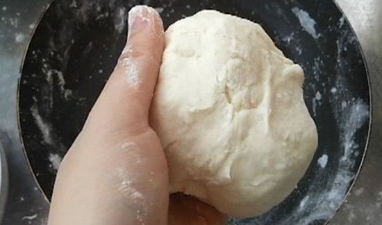馅饼的面怎么活才软