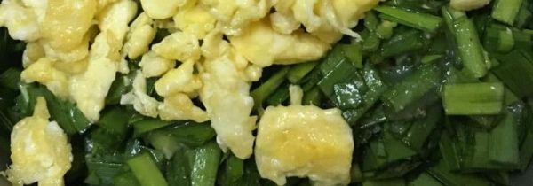 韭菜鸡蛋馅怎么调不出水