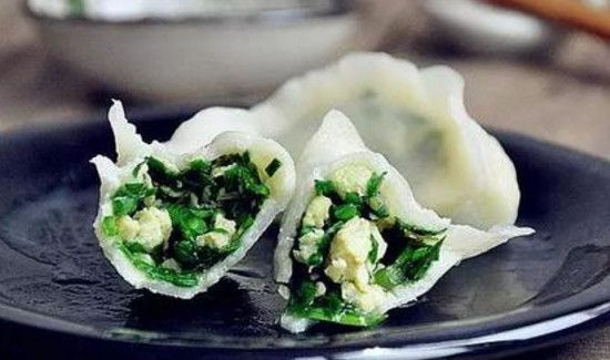 韭菜木耳鸡蛋馅怎么调