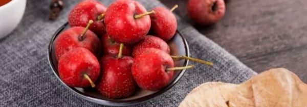 山楂柿子可以一起吃吗