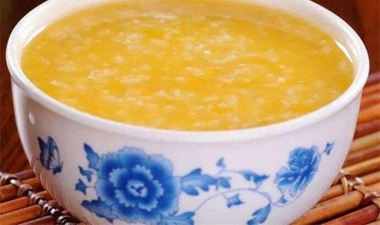 小米粥的功效与禁忌