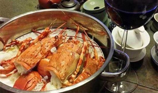 晚上吃多的危害