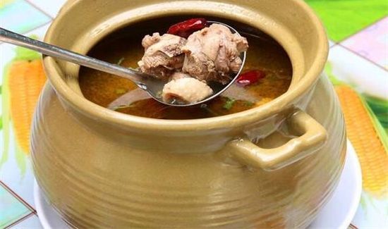 炖鸭汤放四物窍门