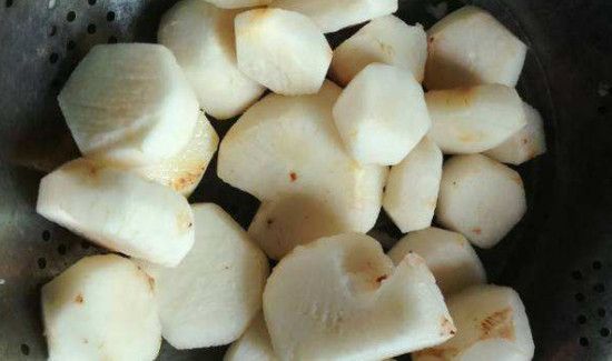 荸荠可以炒什么一起吃