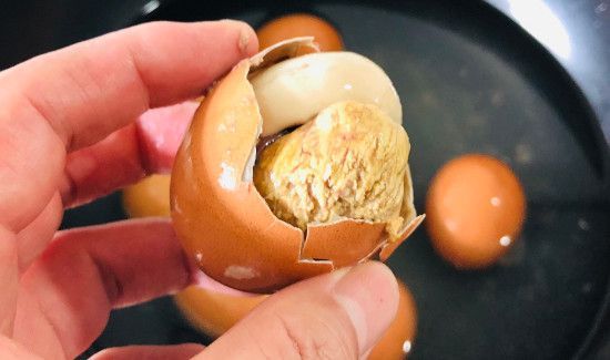 毛鸡蛋是蒸还是煮