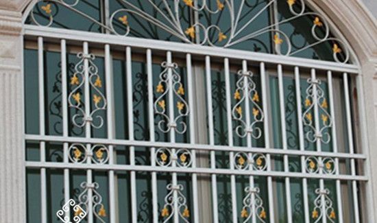 有防盗网的窗户怎么洗