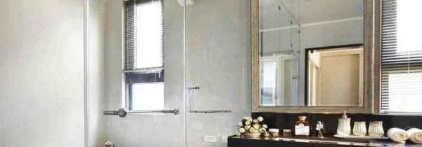 卫生间窗户怎么洗