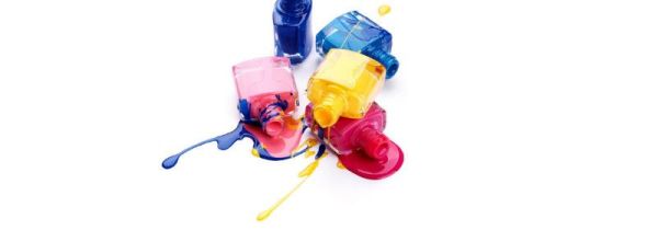 指甲油弄到鞋子上怎么弄掉