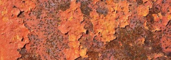 铁锈弄白衣服上怎么洗