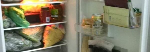 冰箱污垢应该用什么可以擦掉