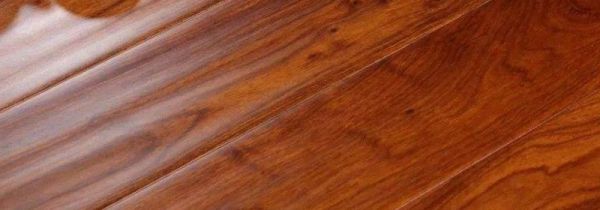 地板变形了是什么原因