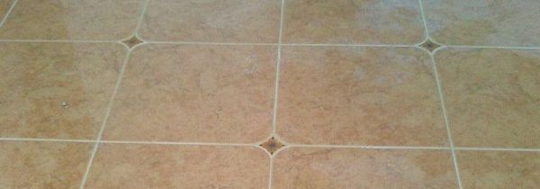 地板砖发臭是怎么回事