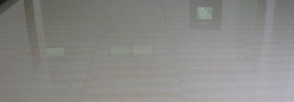 地板砖发臭怎么处理