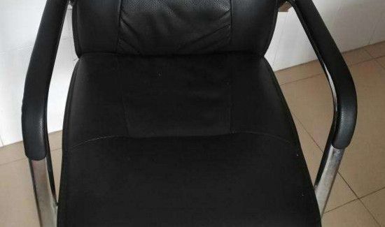 皮椅子好黑洗不掉怎么办