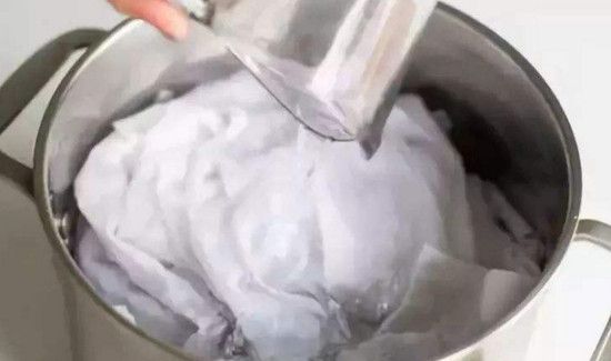 白色衣服上的墨水怎么洗掉