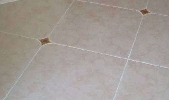 瓷砖被刮花了怎么办