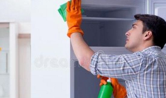 如何清洁冰箱内部