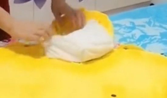 防晒衣怎么折叠