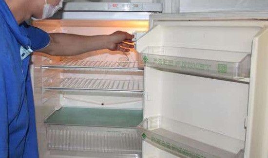 如何清洁冰箱门封条