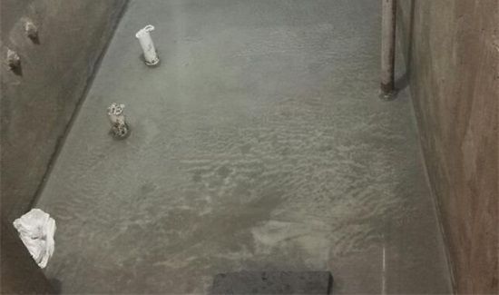 卫生间地面存水补救