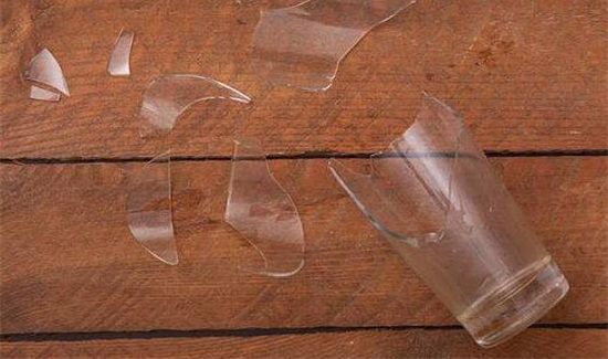 碎玻璃怎么处理