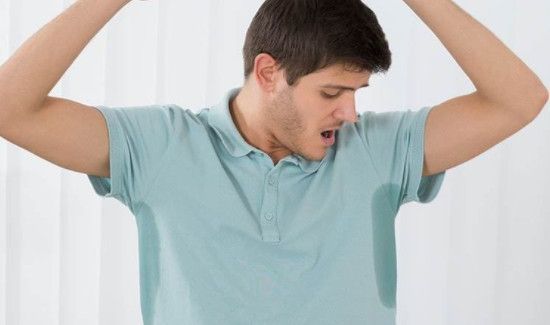 用啥能去除衣服上油汗味