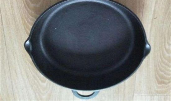 平底锅怎么清洗