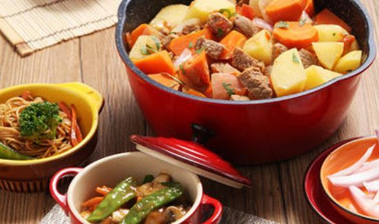 不粘锅炒菜很多泡泡要怎么处理