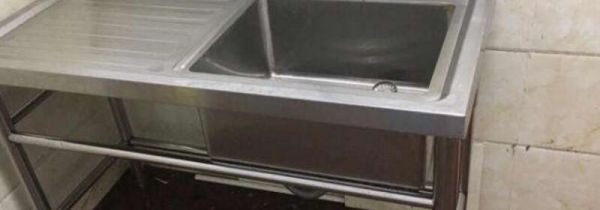 水池脏了怎么清洗