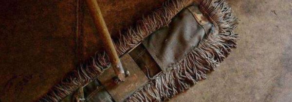 拖把发臭怎么处理