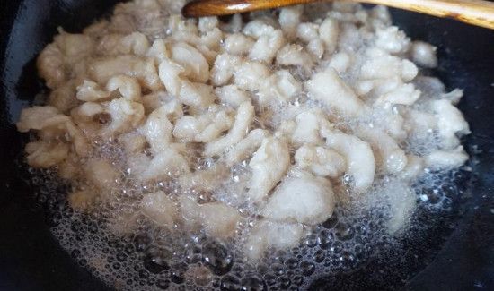 铸铁锅生锈怎么处理