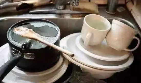 餐具过夜洗带来的危害