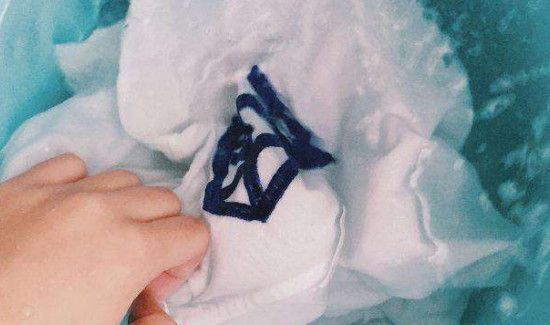 衣服有黄渍怎么洗