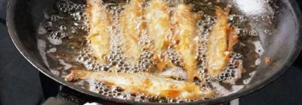 炒菜怎么防止油飞溅